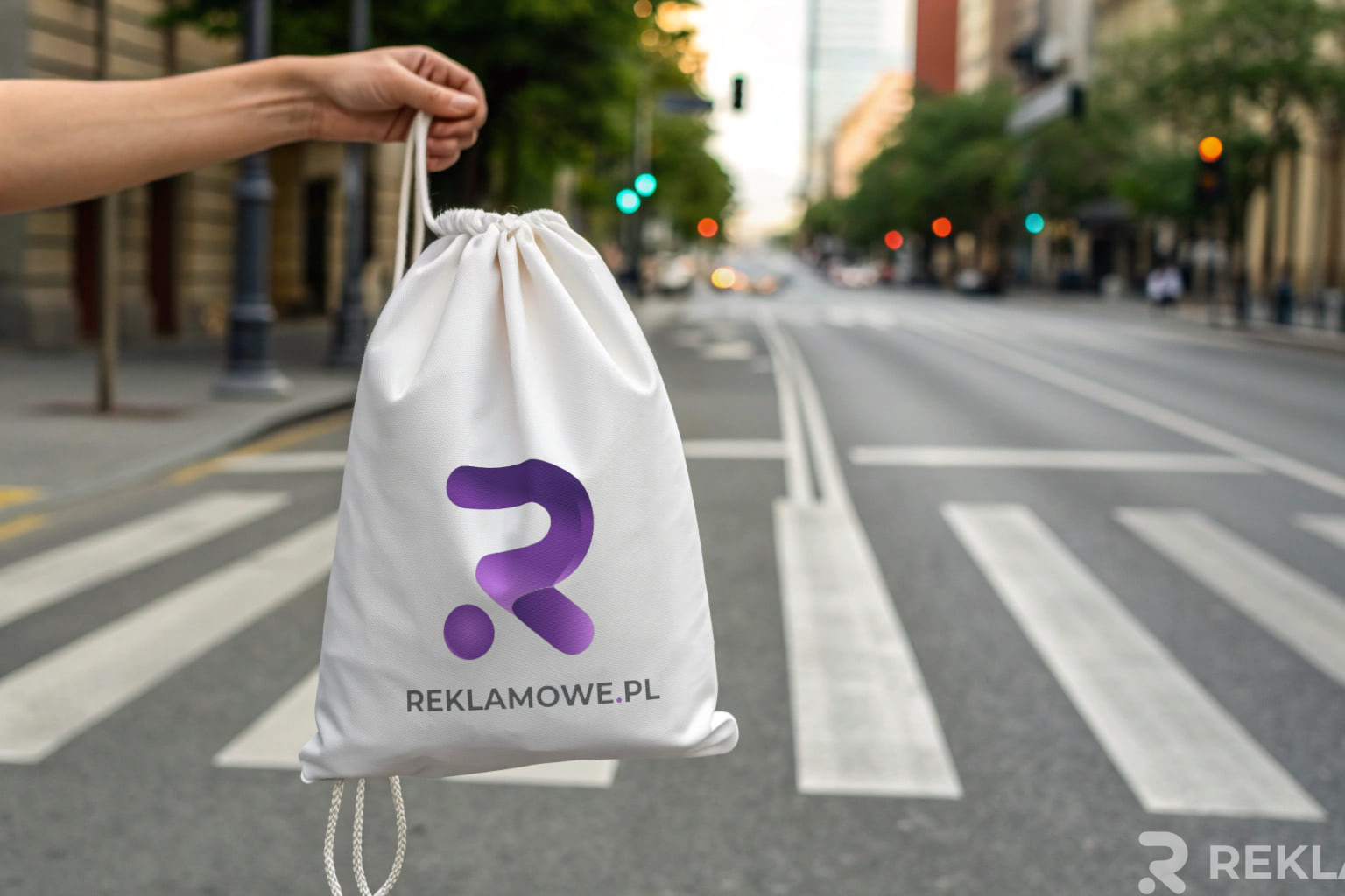 Różnorodne zastosowania worków reklamowych